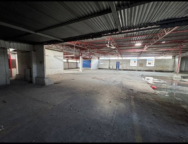 920M² WAREHOUSE TO LET IN TECHNIKON